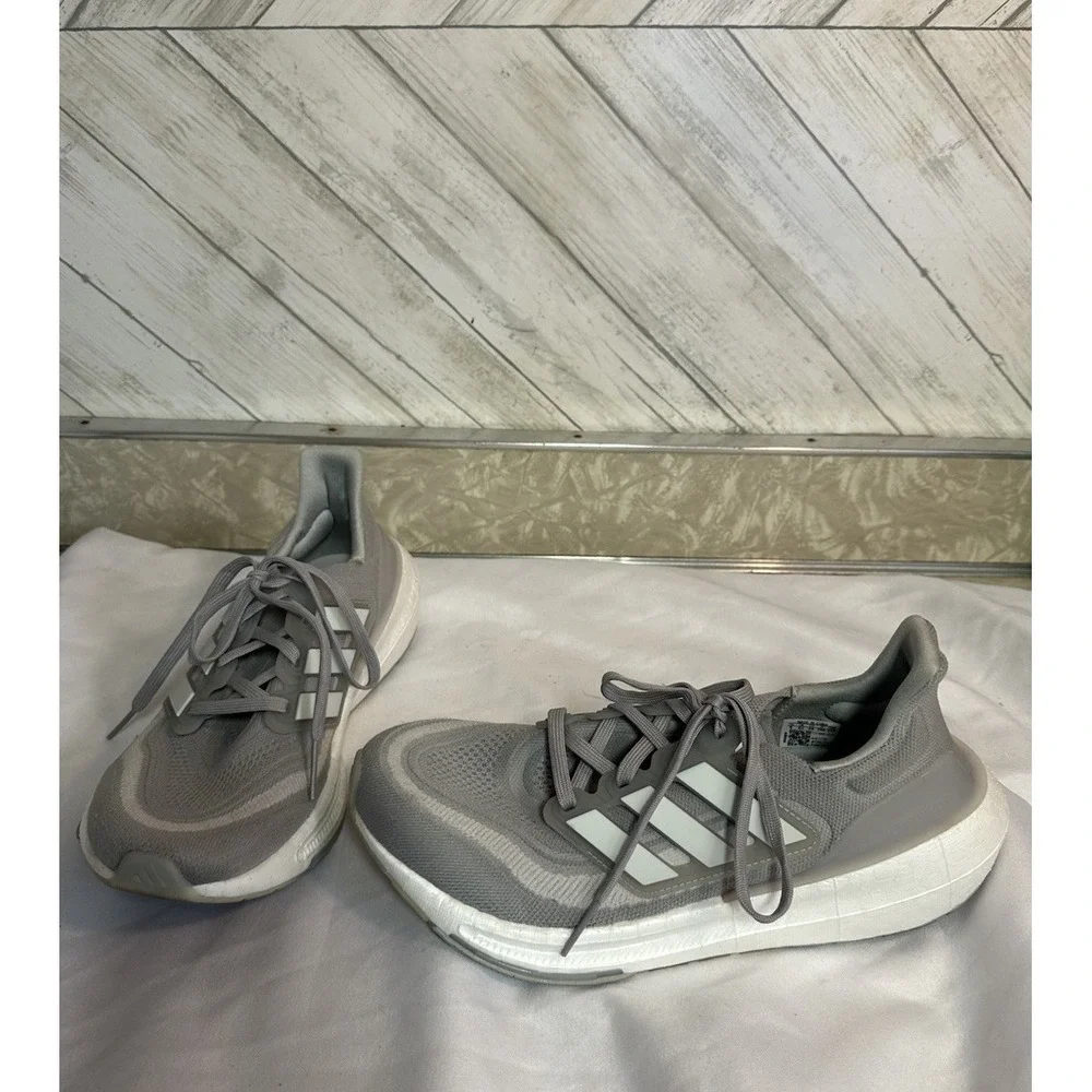 Adidas Ultraboost Light Lightweight Cushioned Gray Men's Lace Up Running Shoes 8